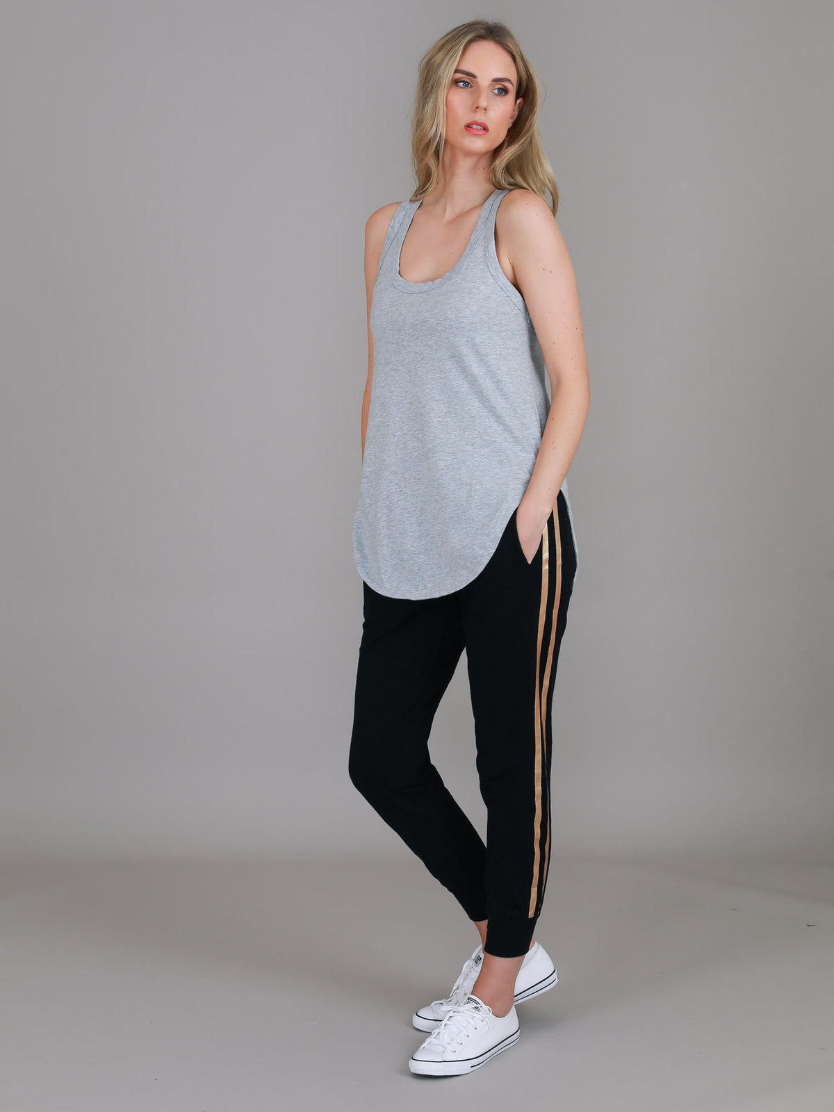 grey longline tank