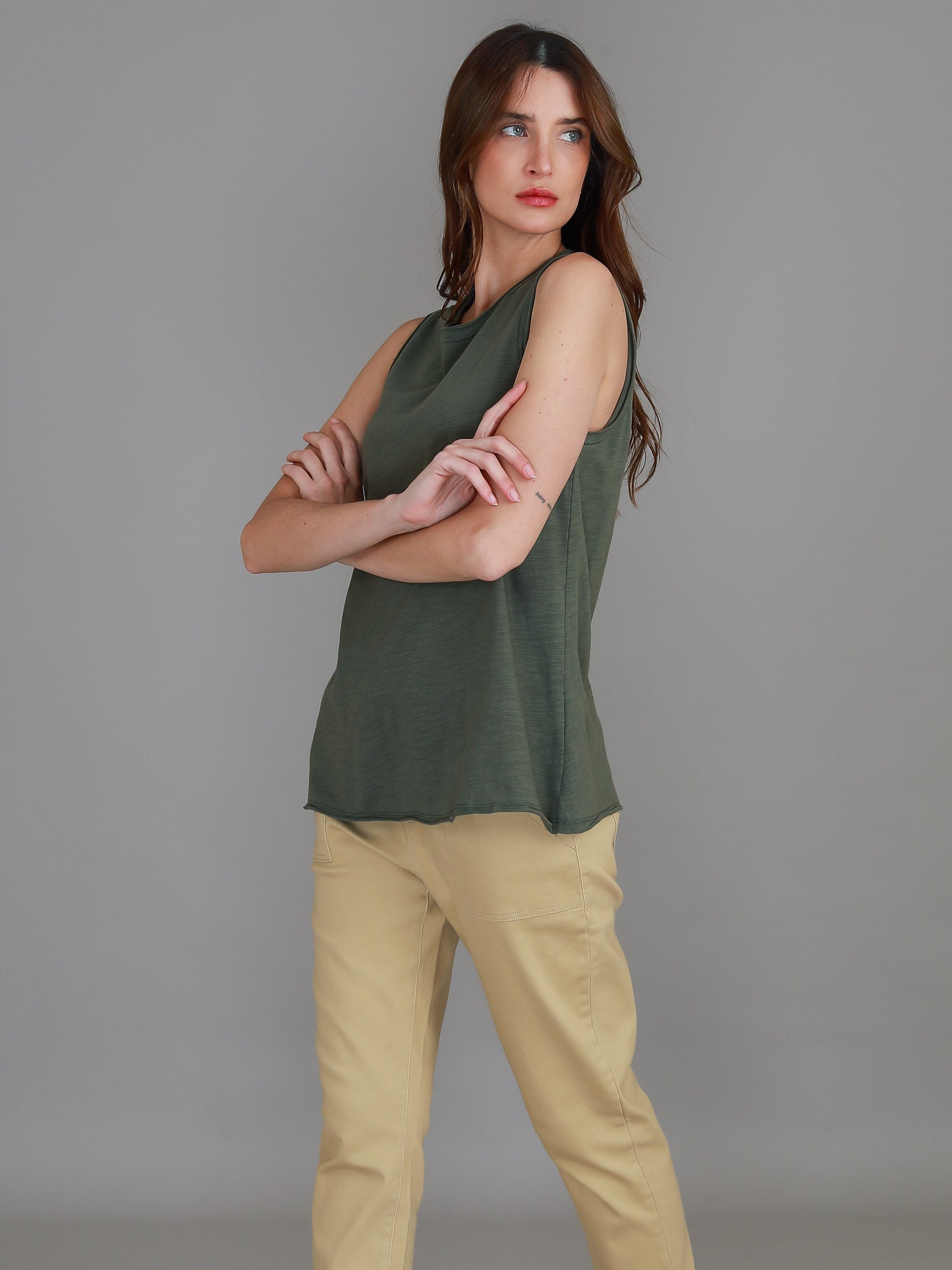 womens loose tank tops #color_khaki