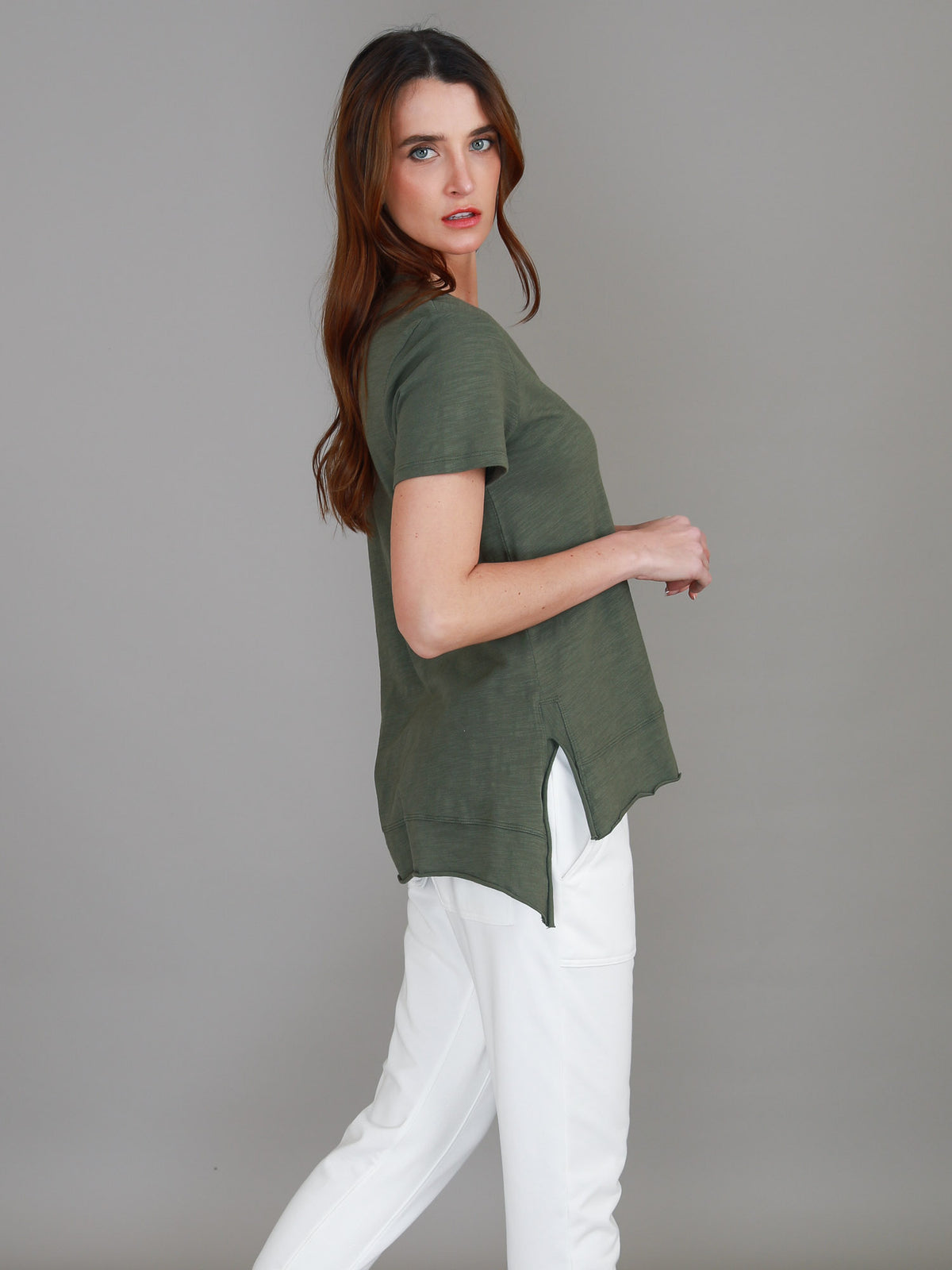 khaki stepped hem tee