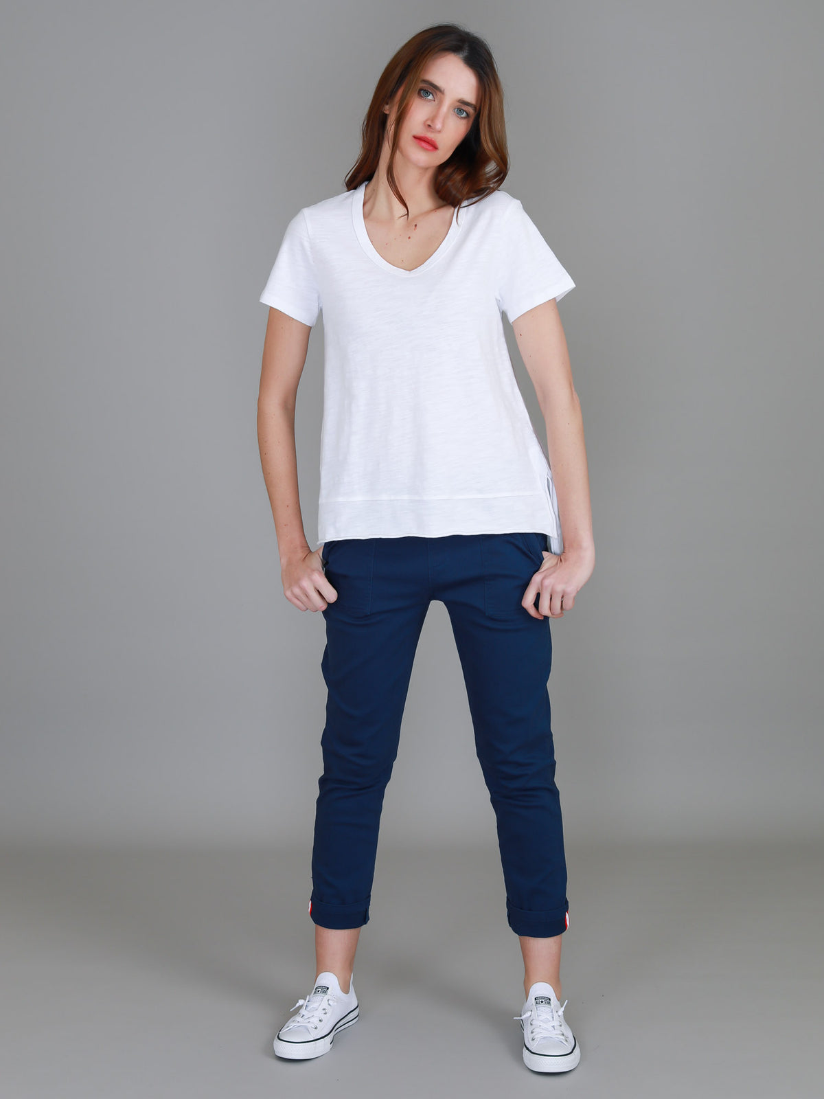 white cotton crew tee