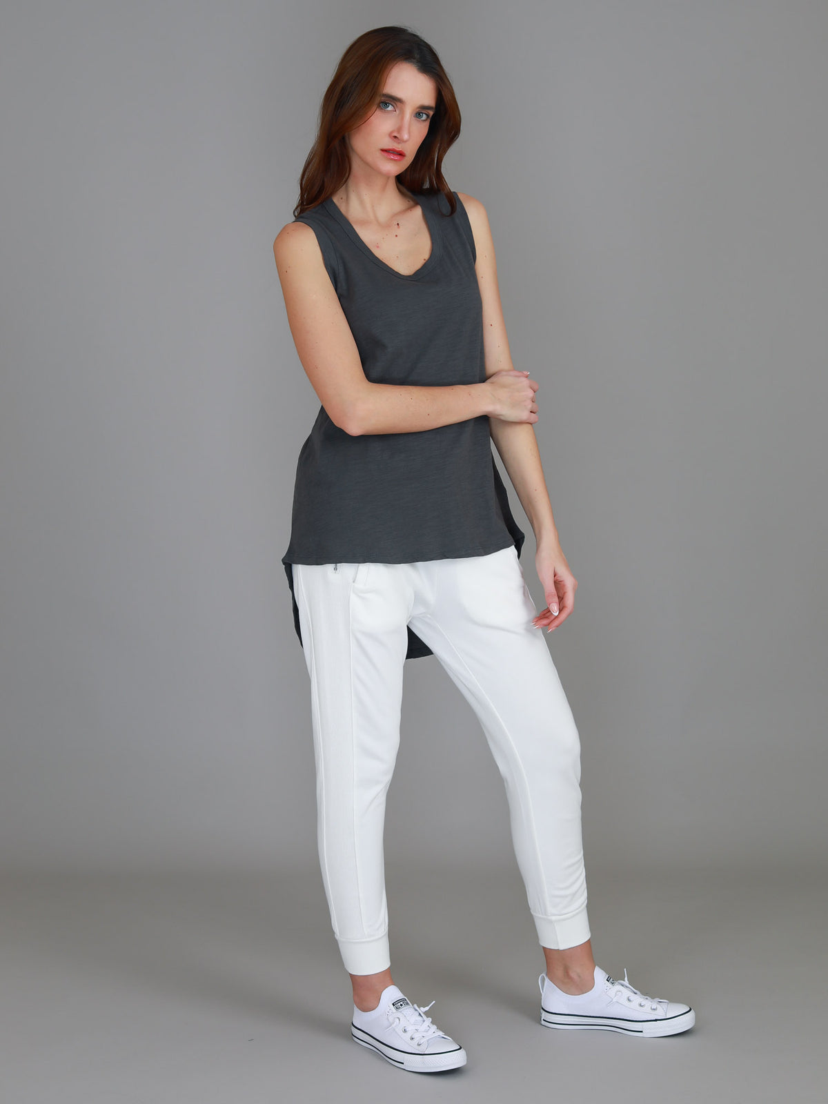 black crew neck tank