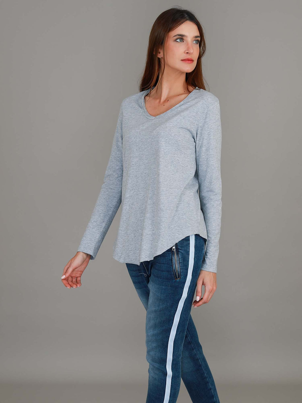 grey v neck long sleeve top