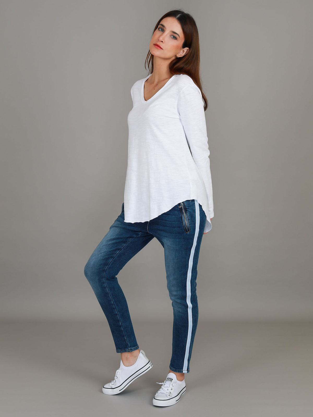 white v neck long sleeve top