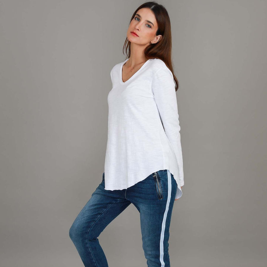 Portsea V Neck T Shirt size guide