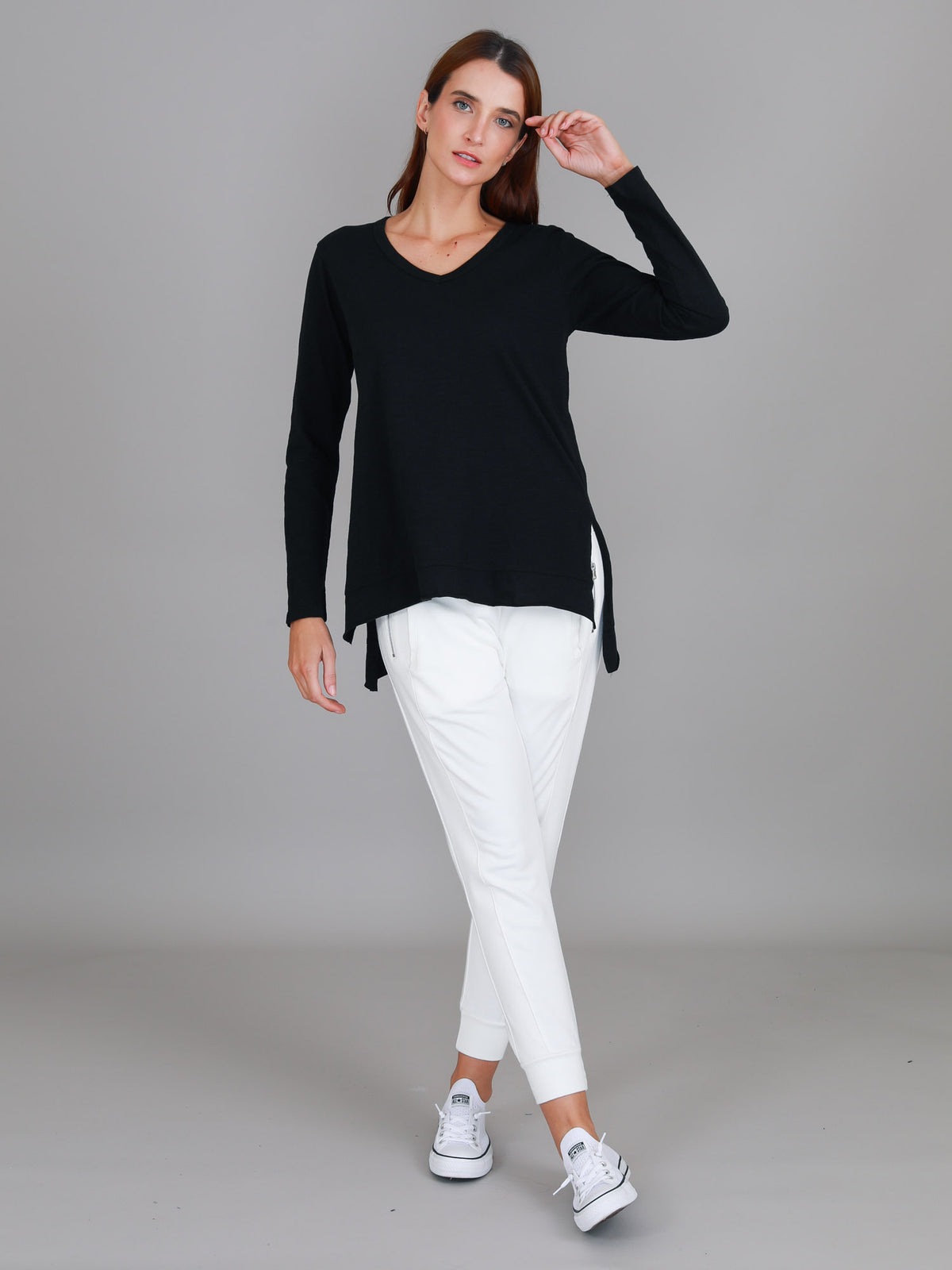 black v neck longline tee