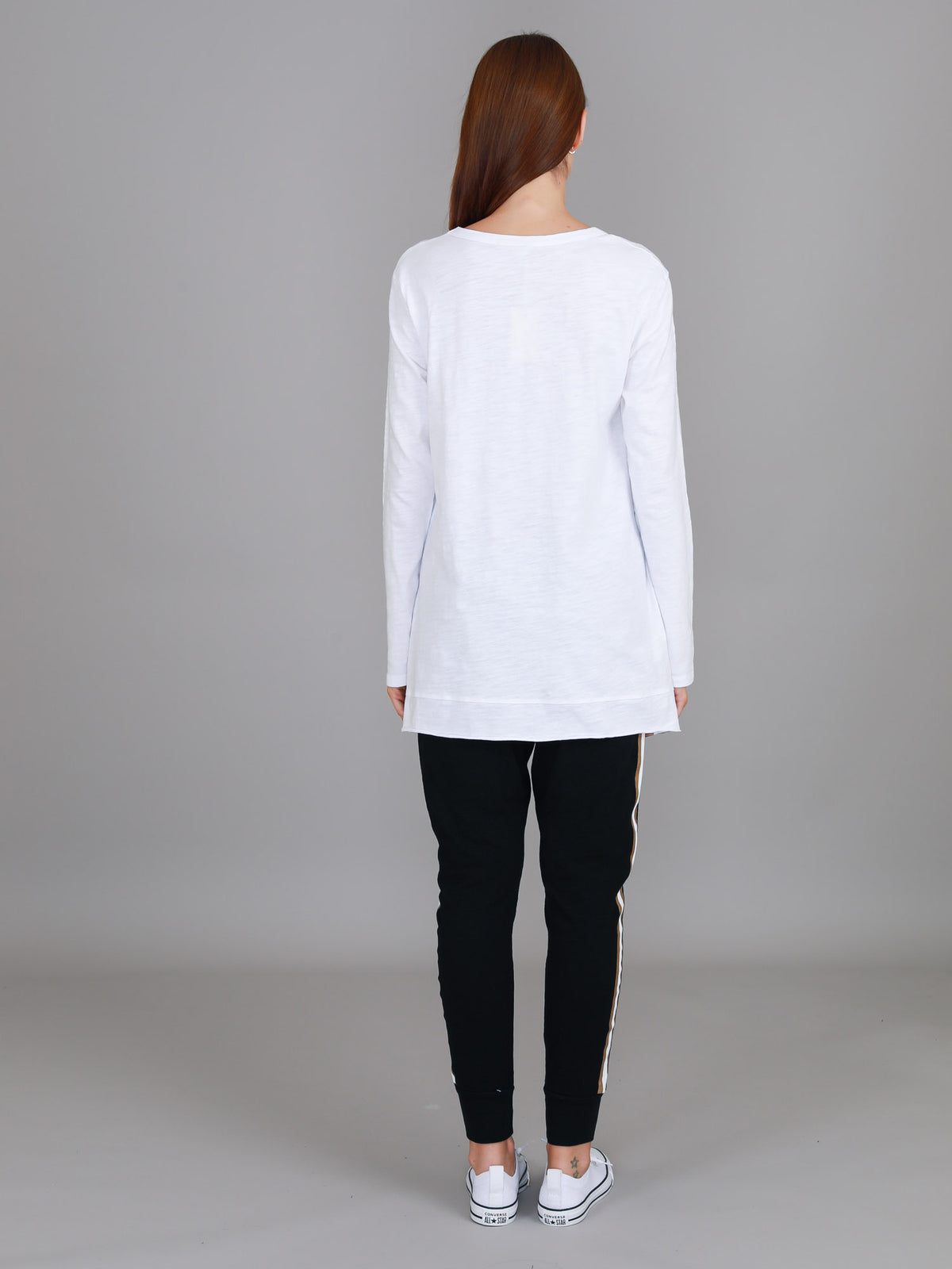 white long sleeve v neck slub
