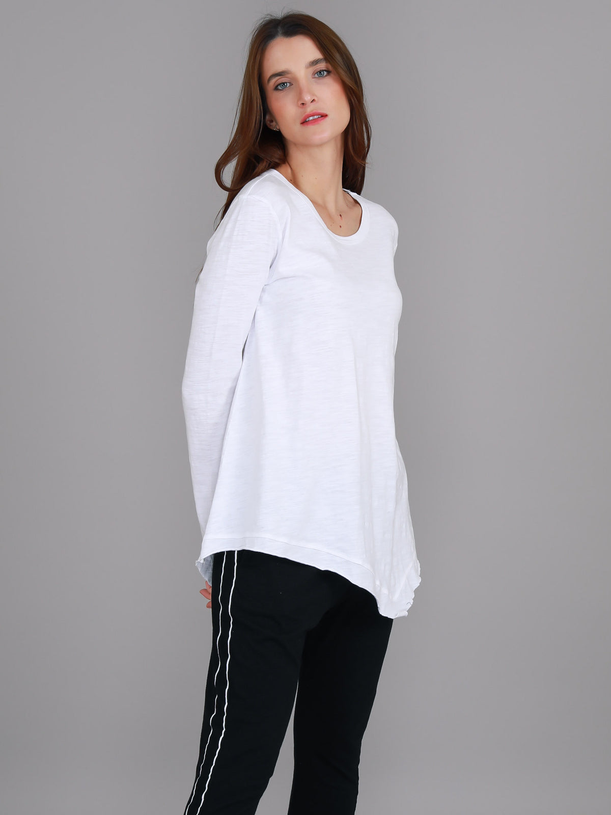 white angled hem long sleeve top