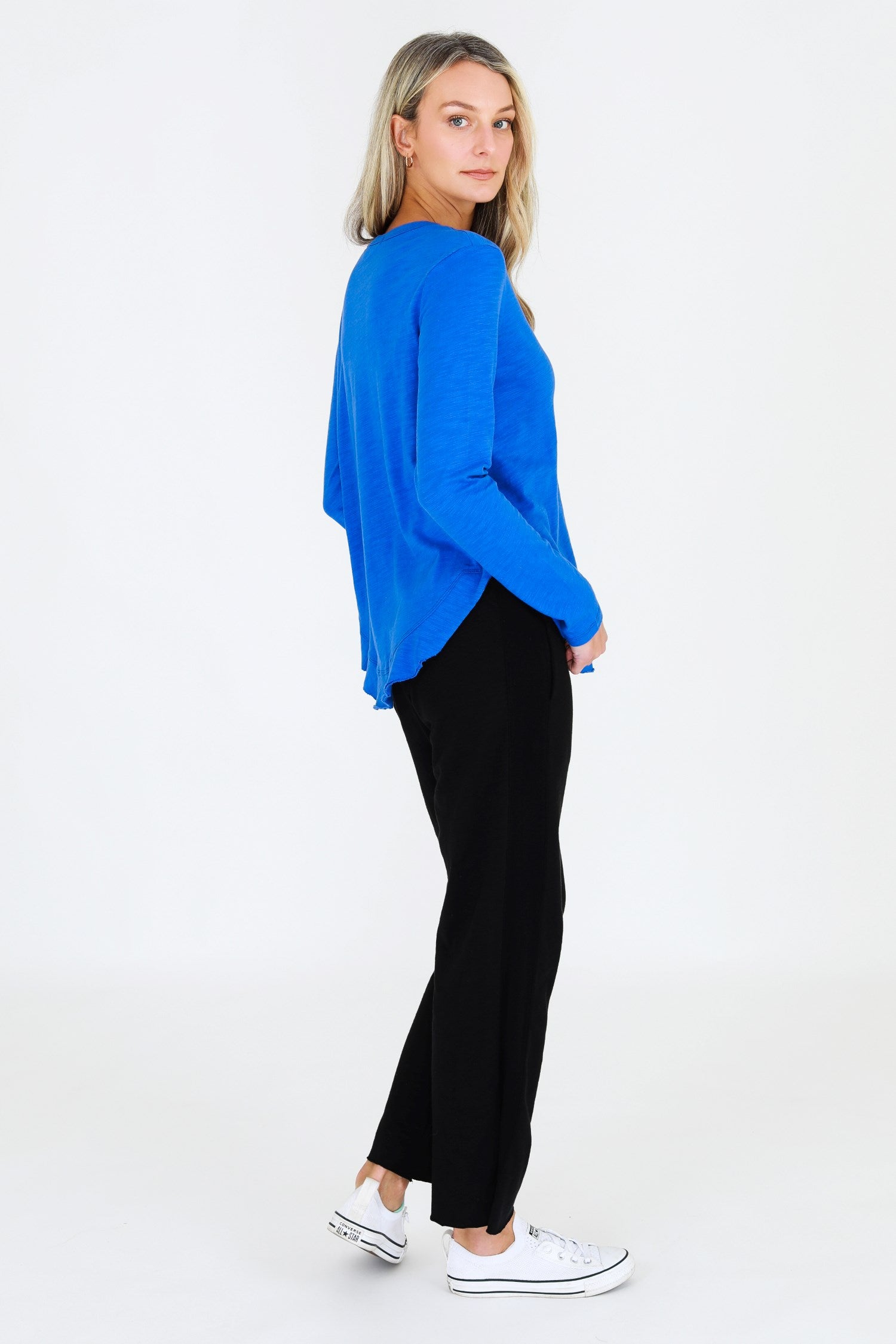 women's long sleeve tops #color_supersonic