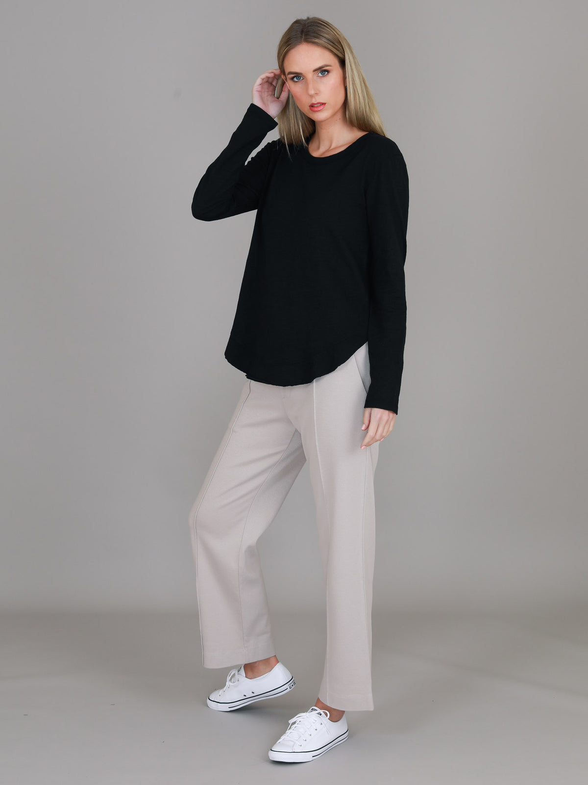 Mosman Curved Hem Long Sleeve T Shirt