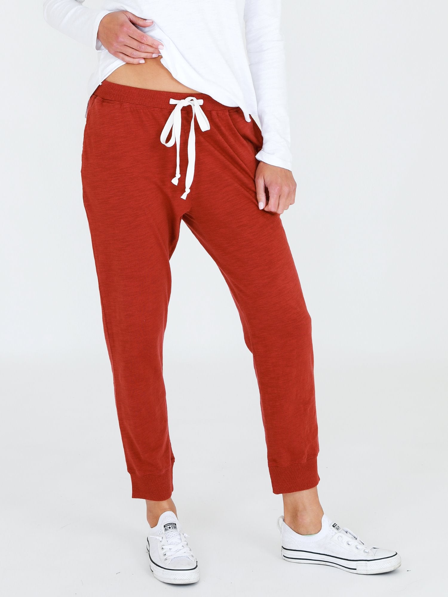 ladies tracksuit pants #color_lava