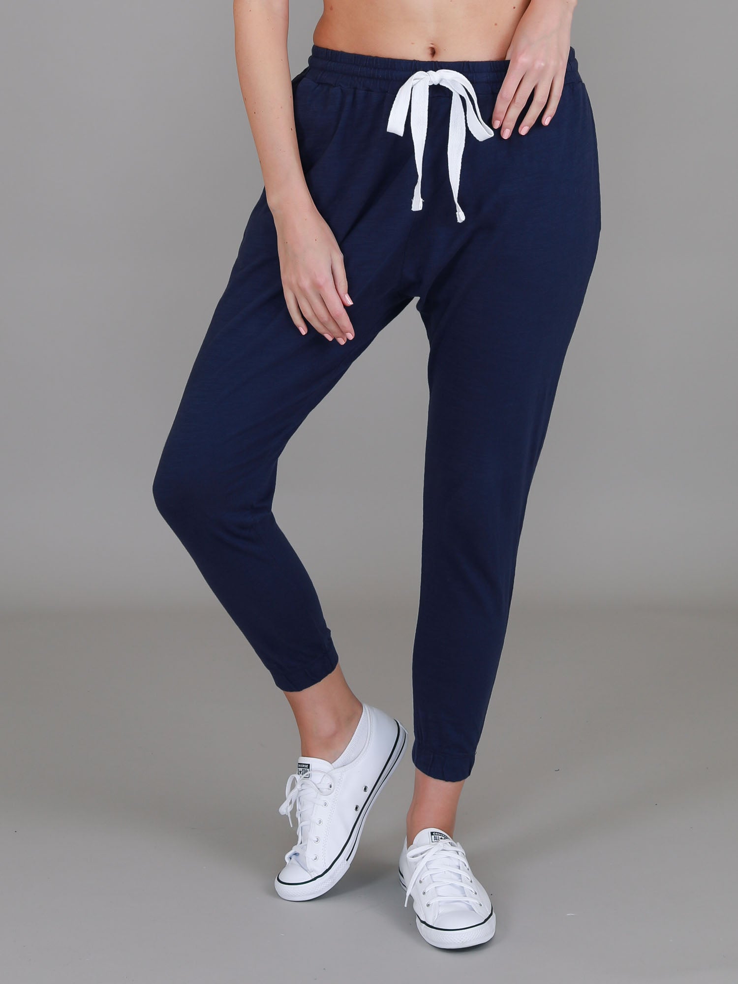 skinny joggers womens #color_navy