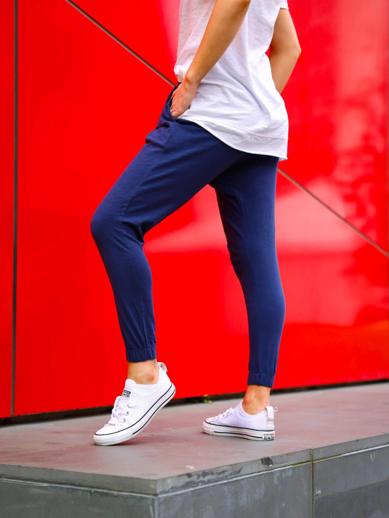 skinny joggers womens #color_navy