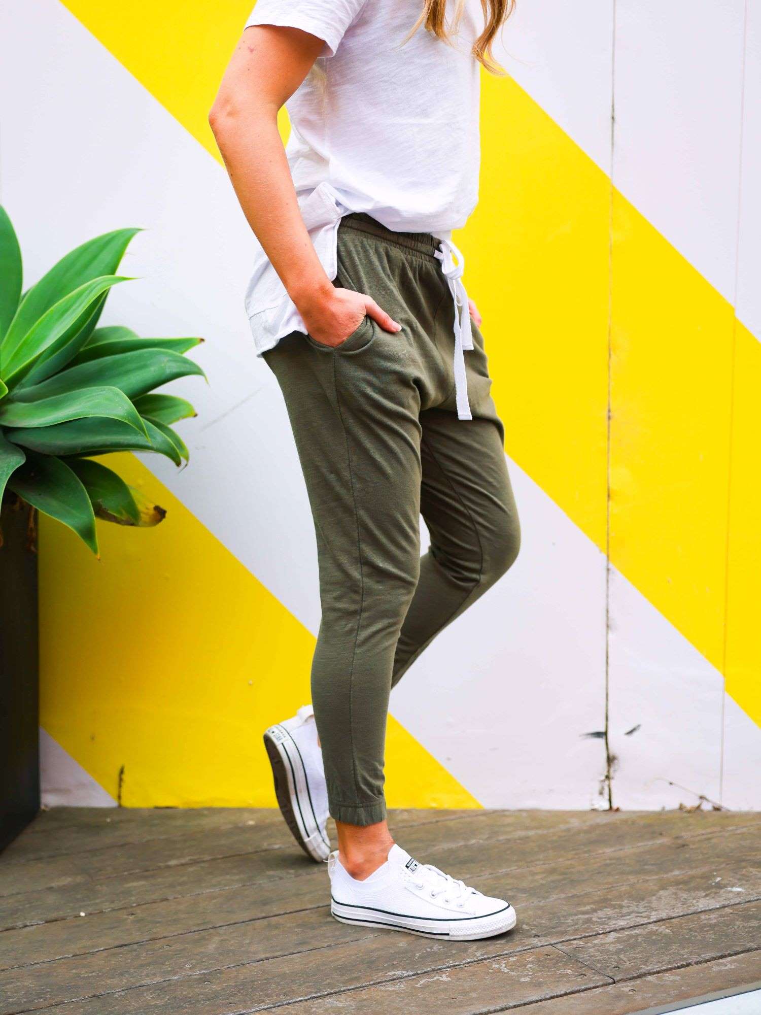 jogger style pants #color_khaki