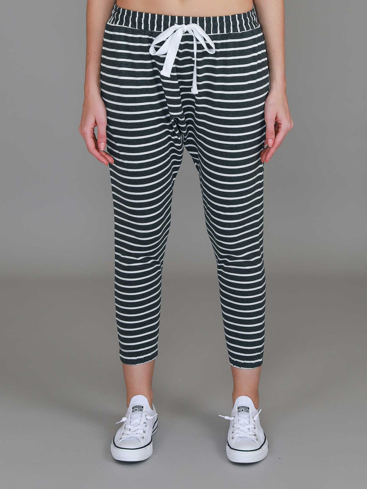 trackpants grey