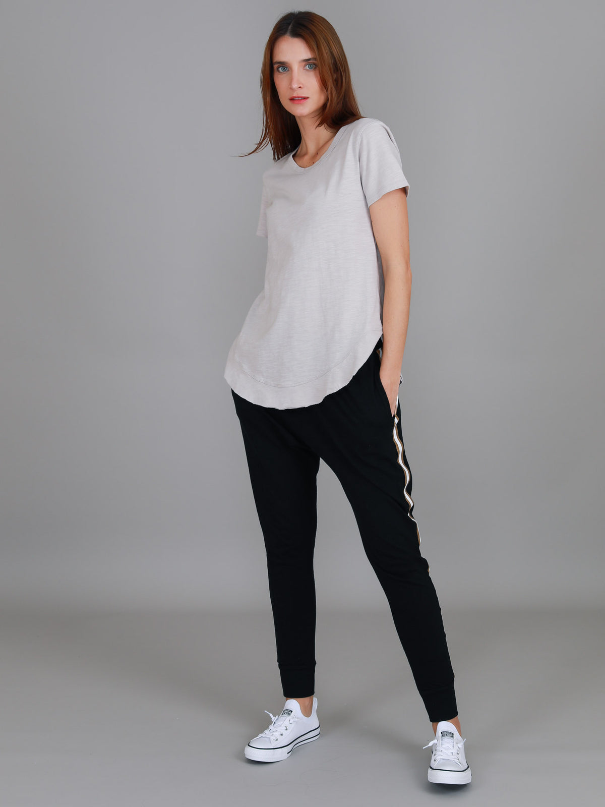 beige curved hem tee