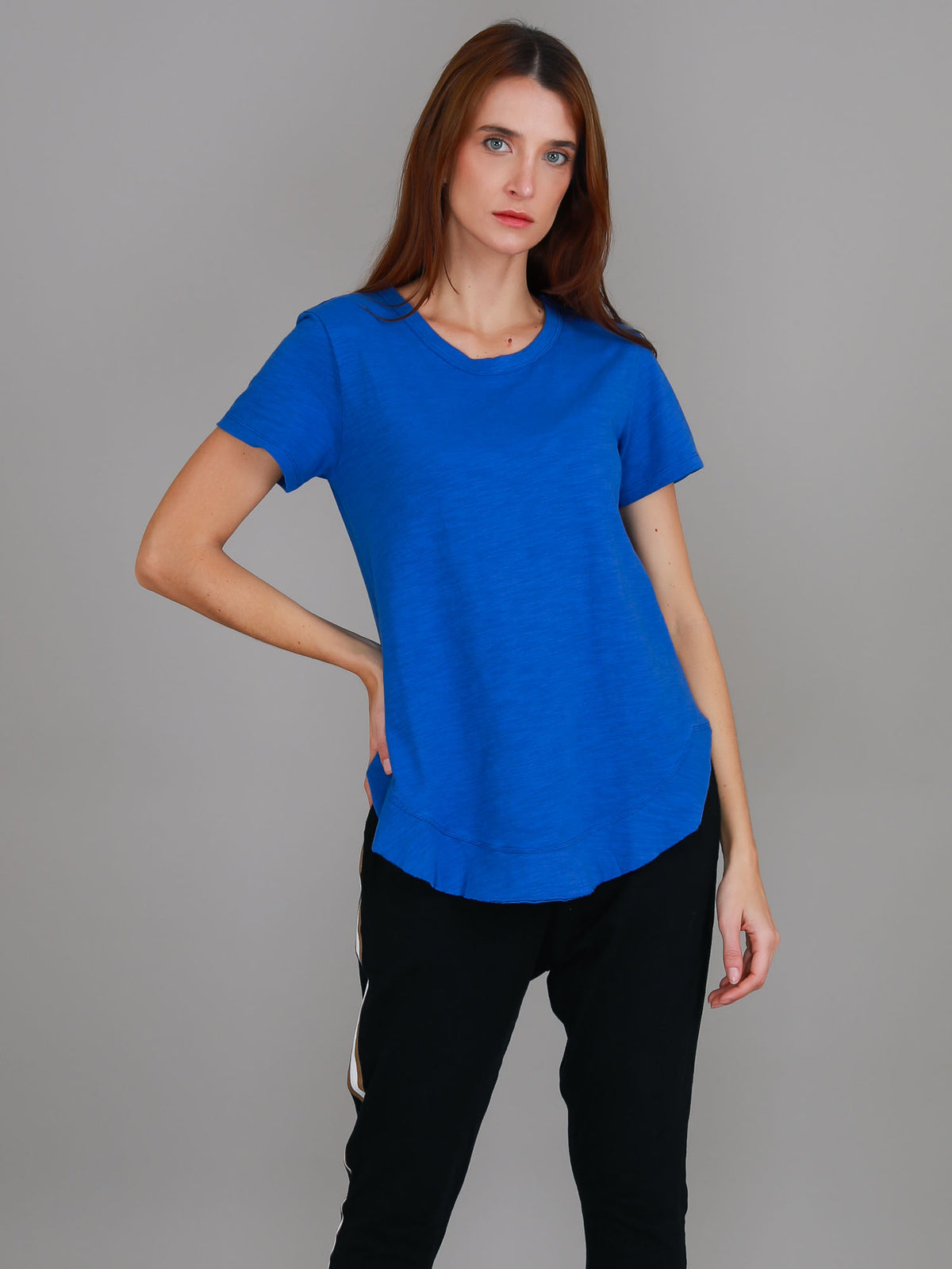 supersonic curved hem tee