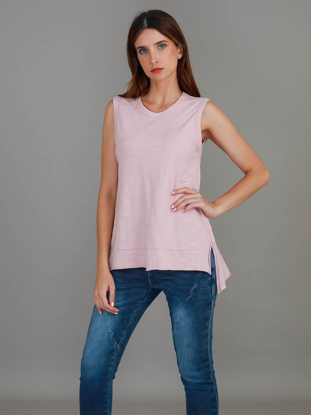blush crew neck tank