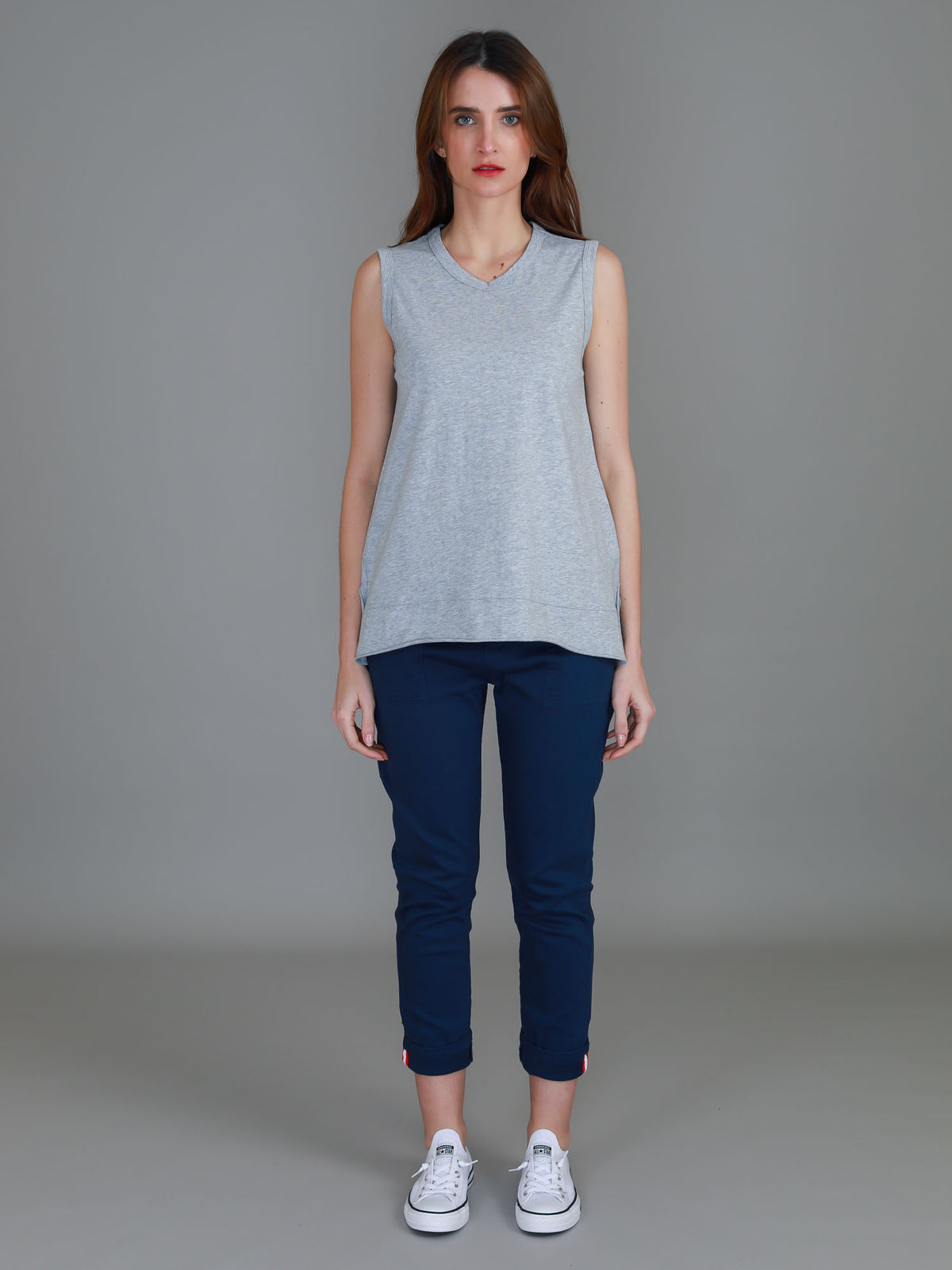 grey side split singlet