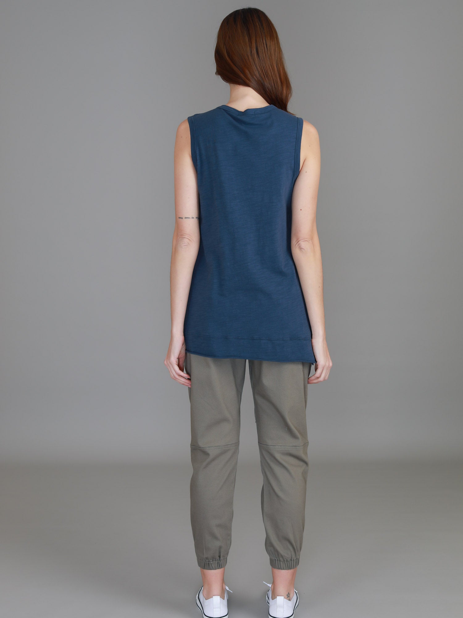 woman top #color_indigo