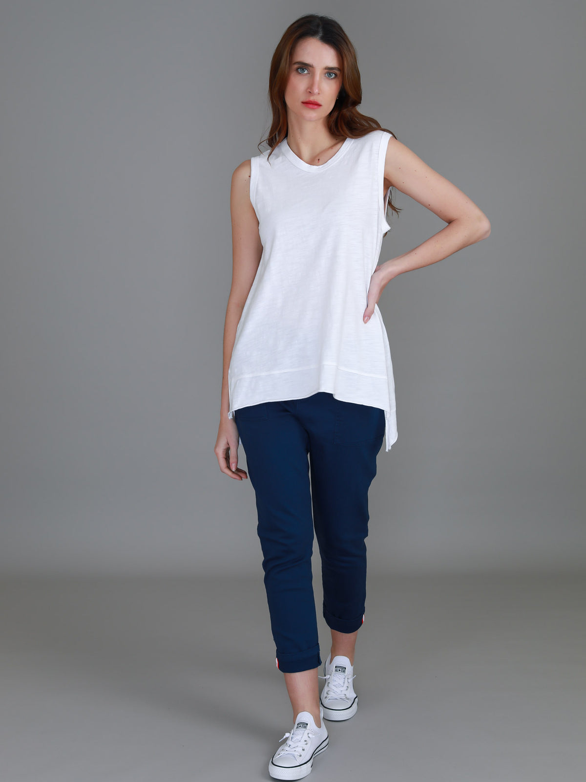 white side split tank