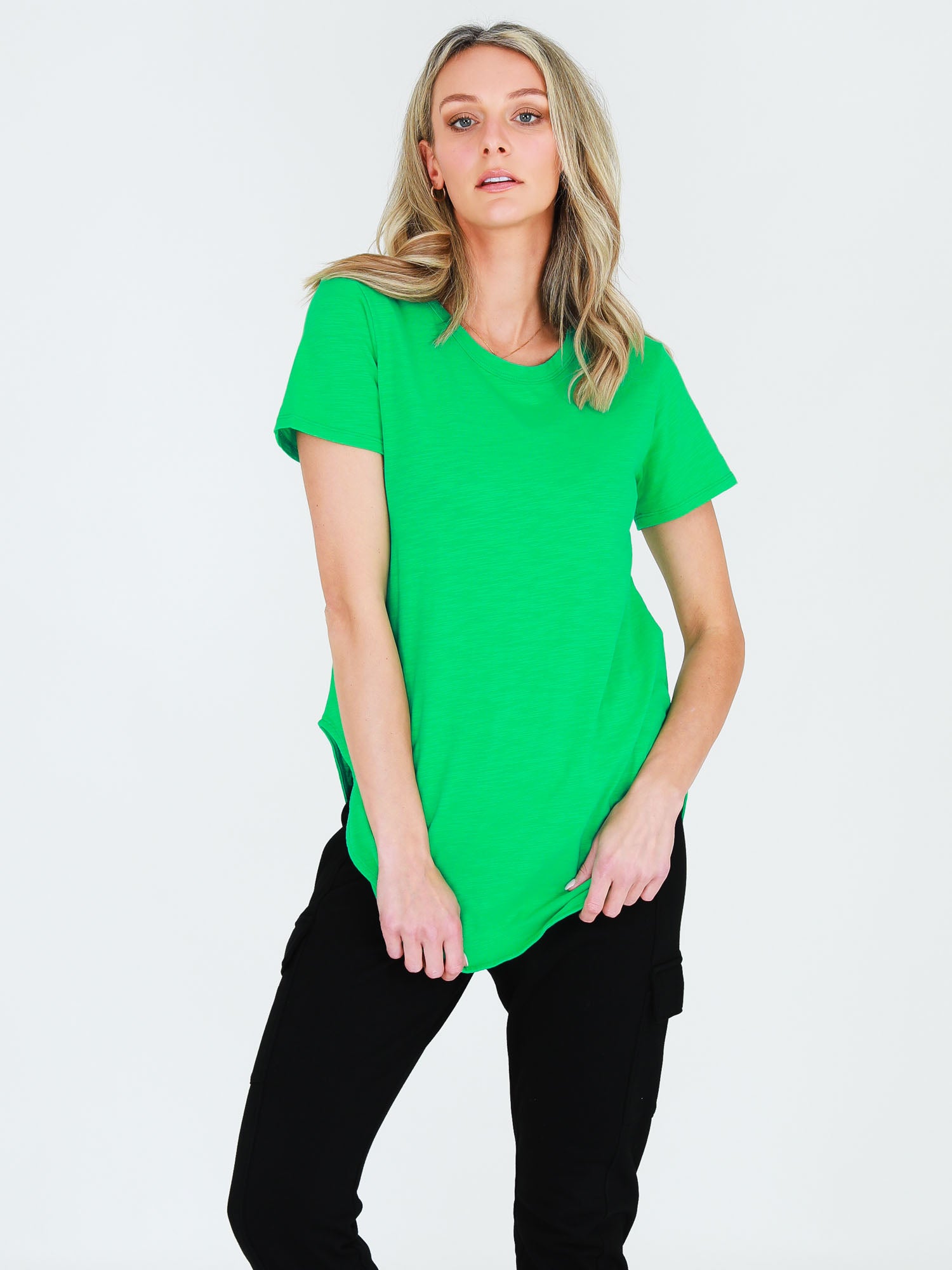 dark green t shirt #color_nephrite
