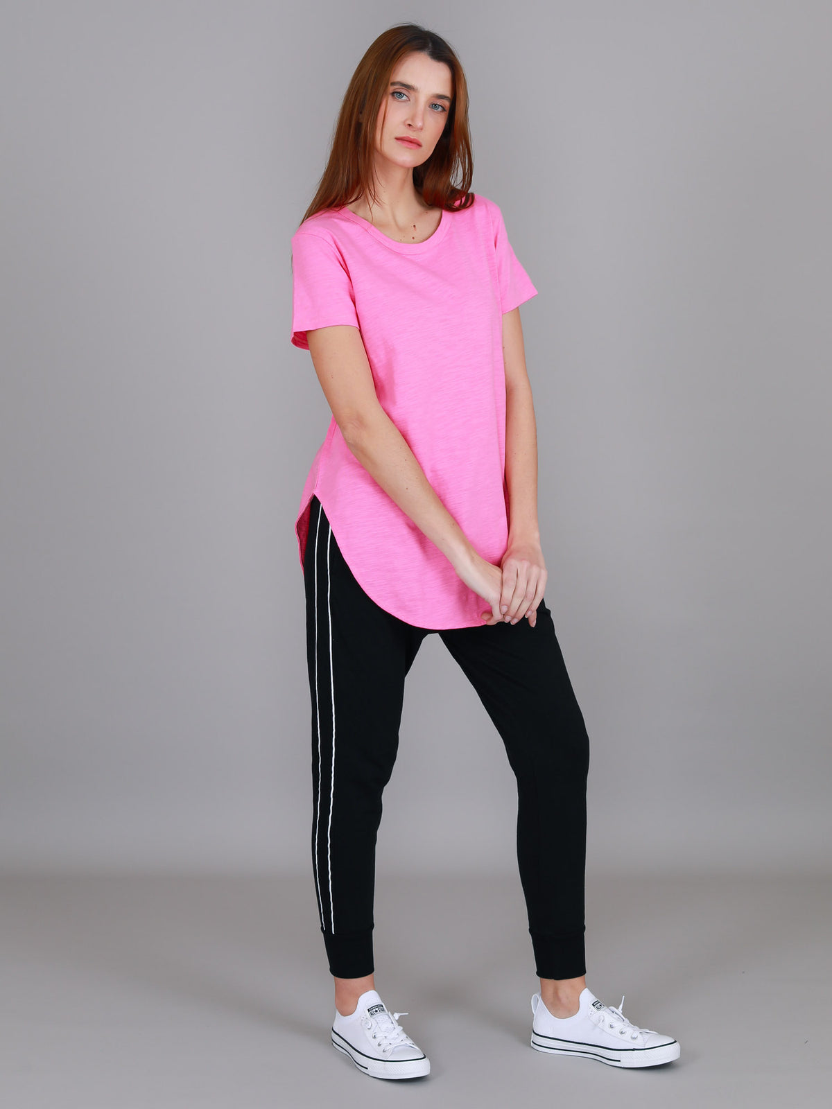 hot pink tee women