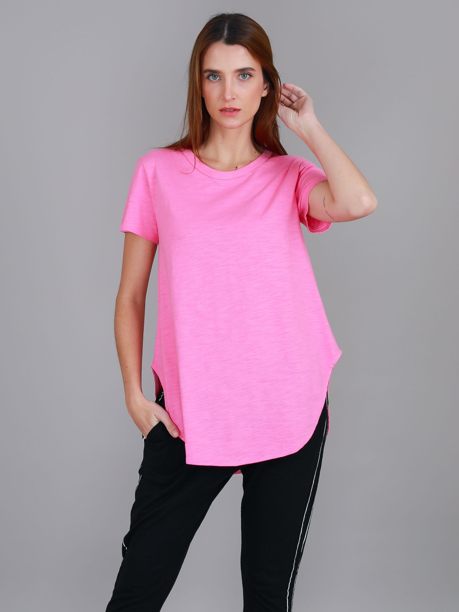 pink t shirt #color_barbie pink