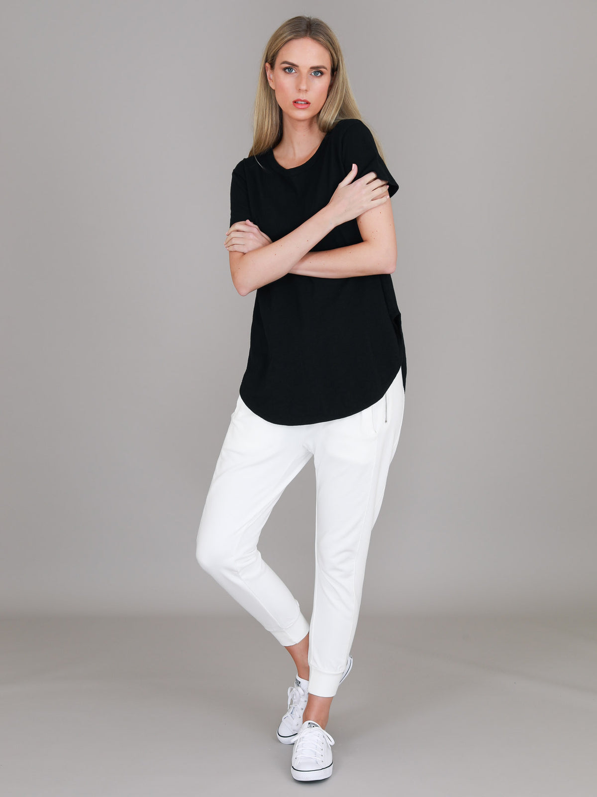 black cotton t shirt women