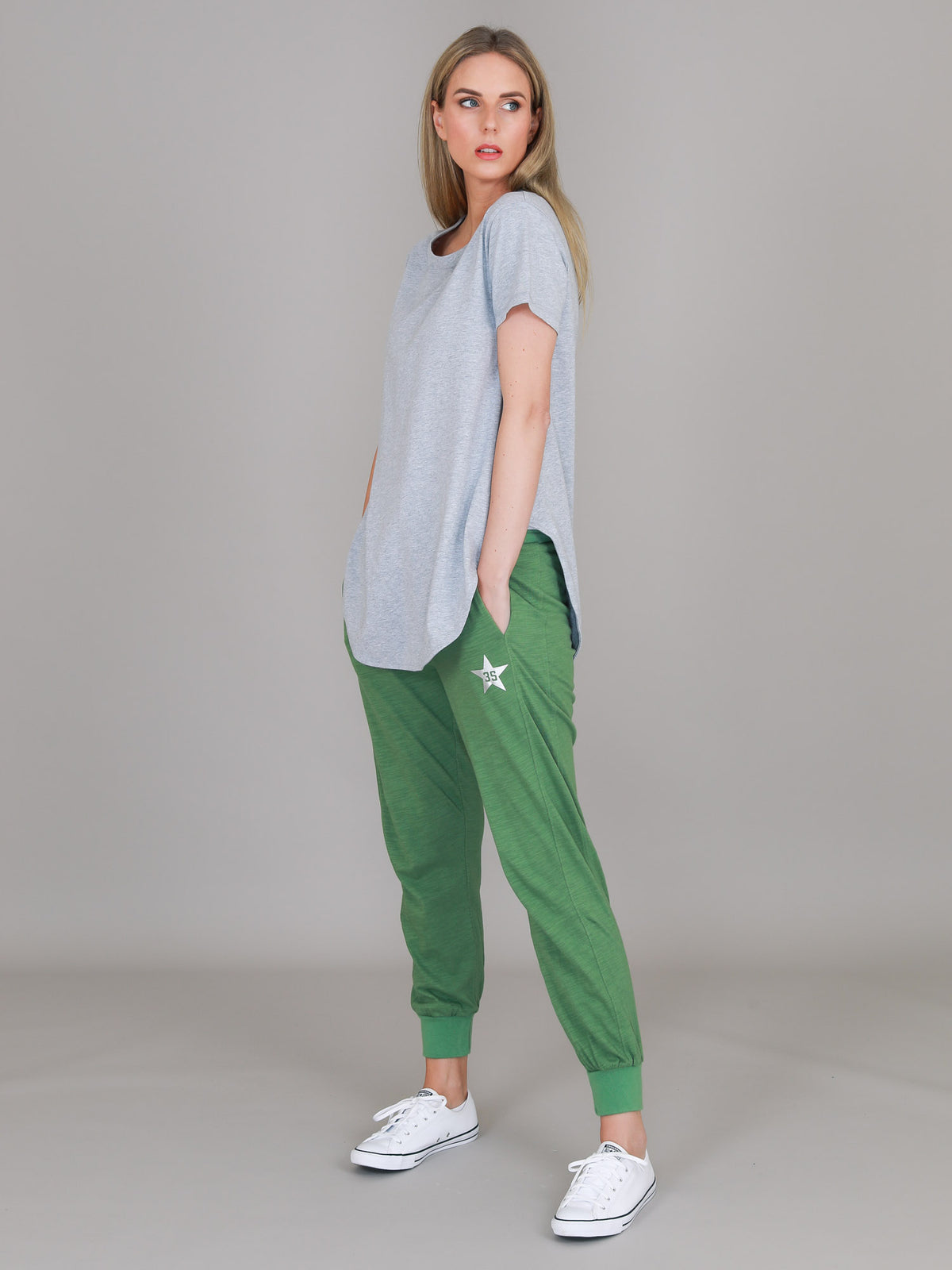 grey marle curved hem t shirt