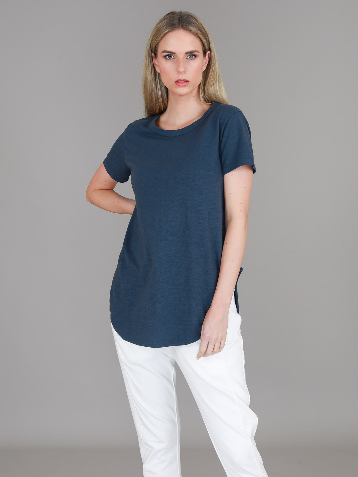 navy t shirt women