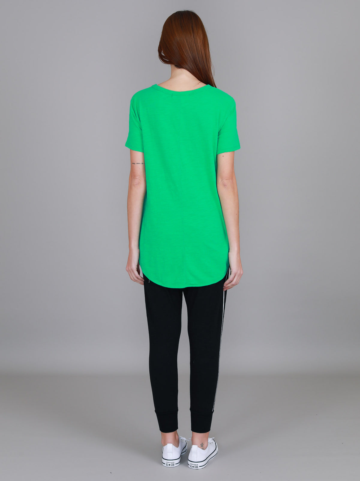 dark green curved hem t shirt