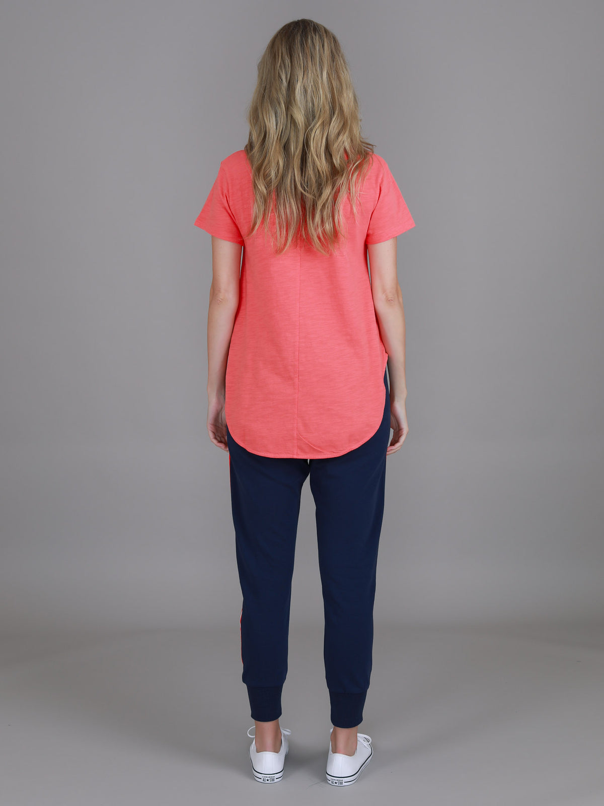 coral curved hem t shirt