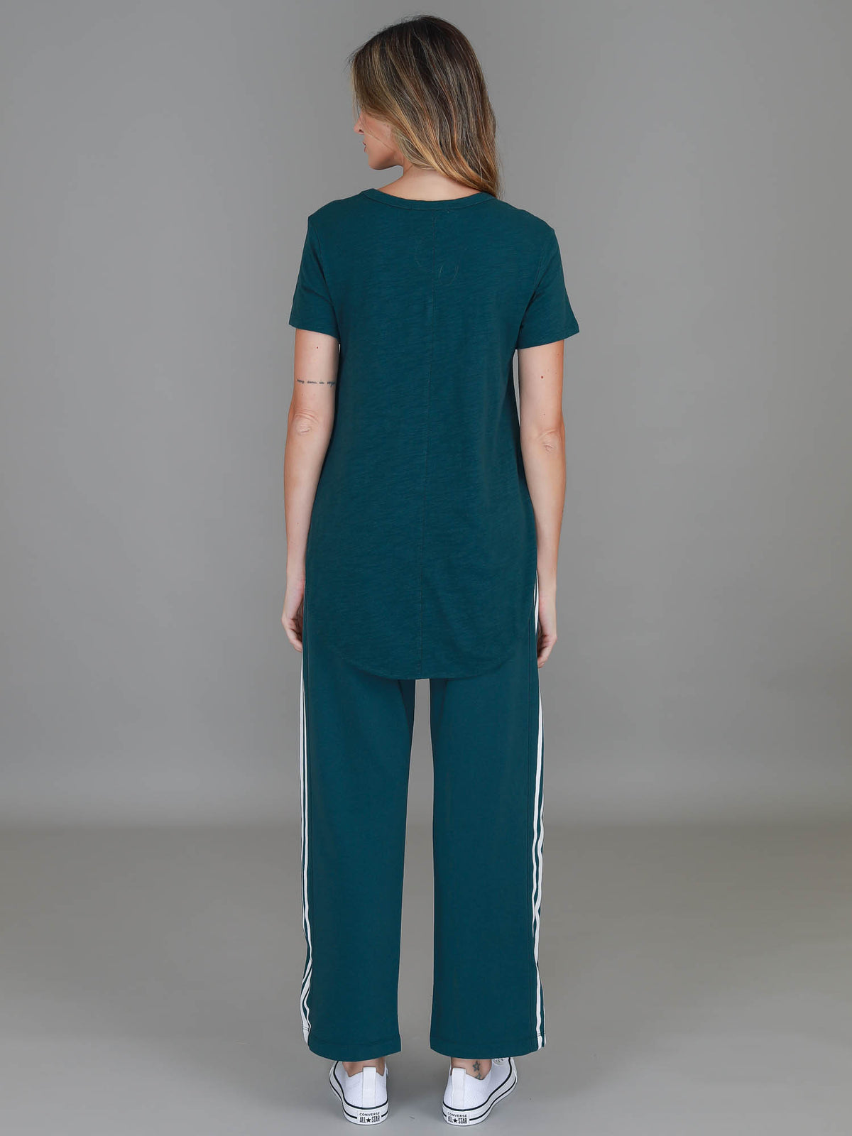 teal curved hem t shirt