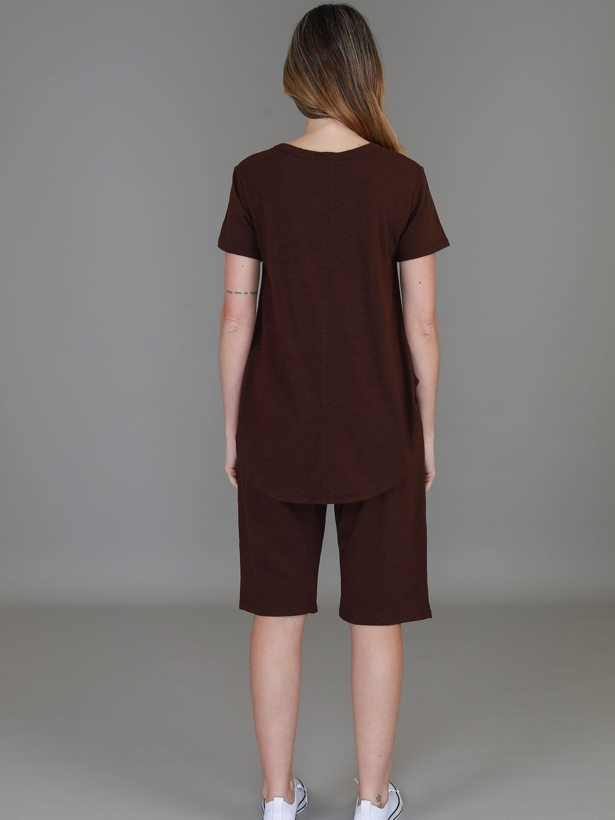 brown oversized t shirt women