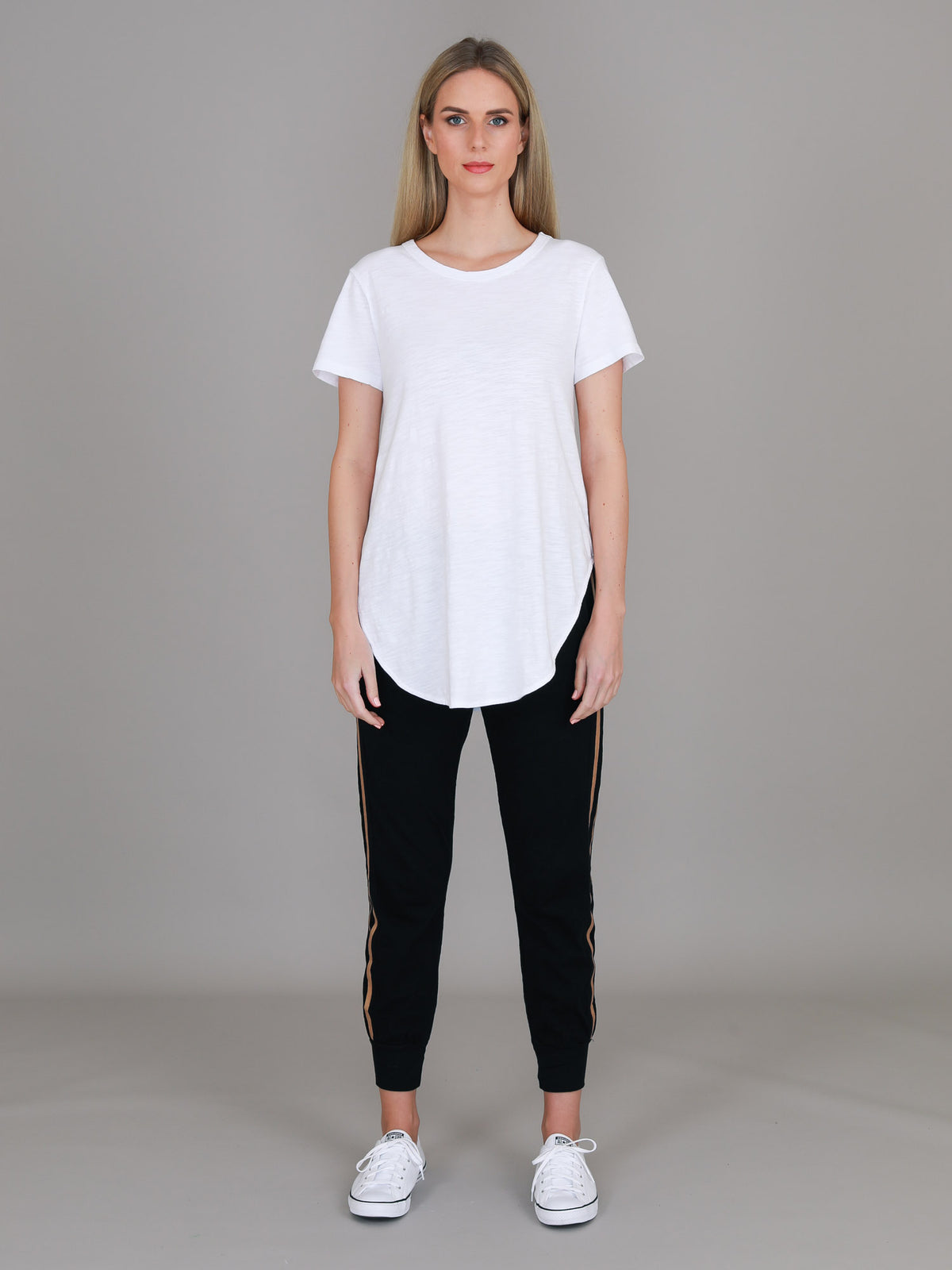 white oversized t shirt