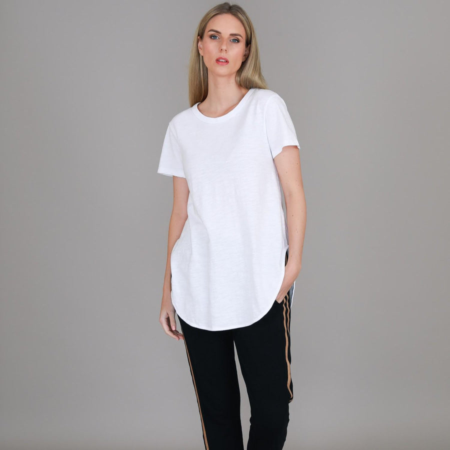 Elwood Curved Hem T Shirt size guide