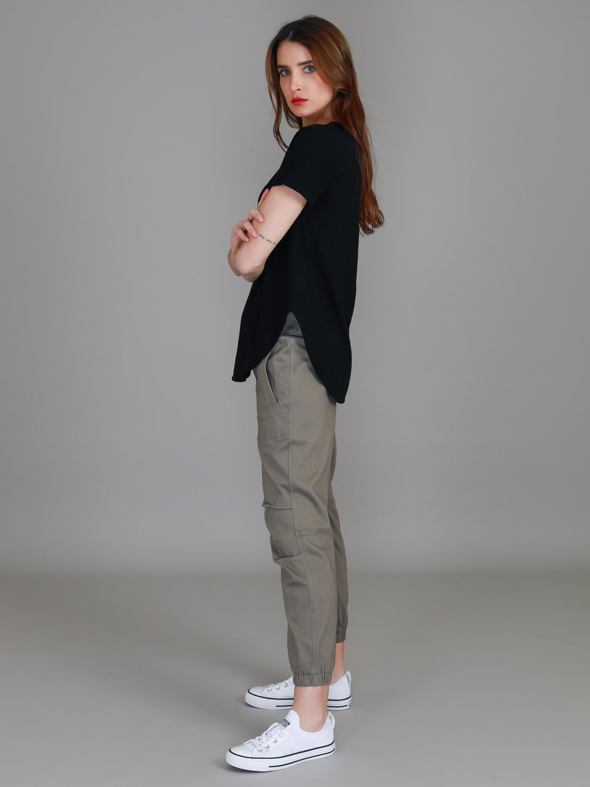 black cotton tee women