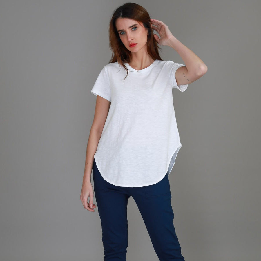 Elwood [-5cm] Curved Hem Tee size guide