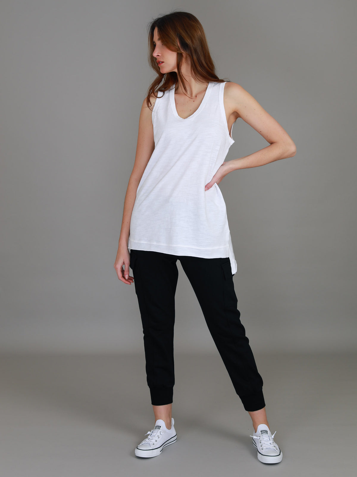 white side split tank