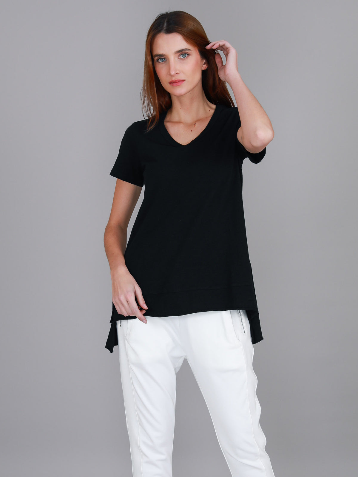 black basic tee women