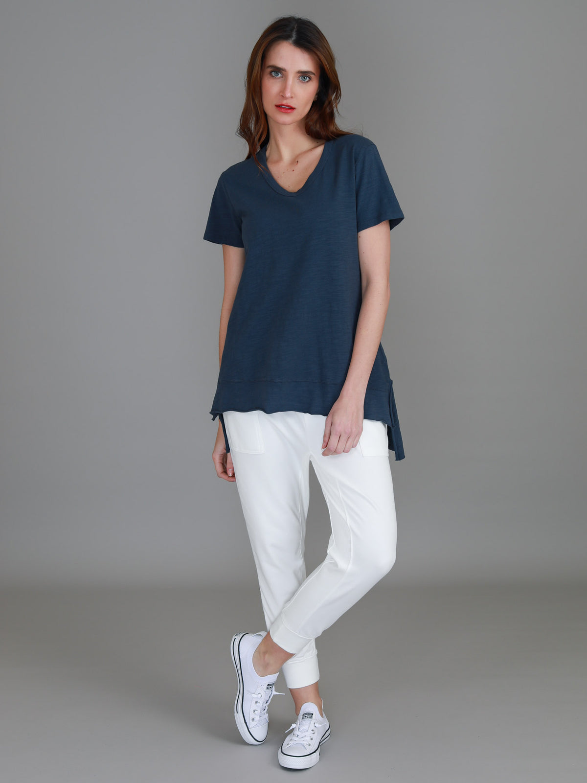 navy crew neck tee