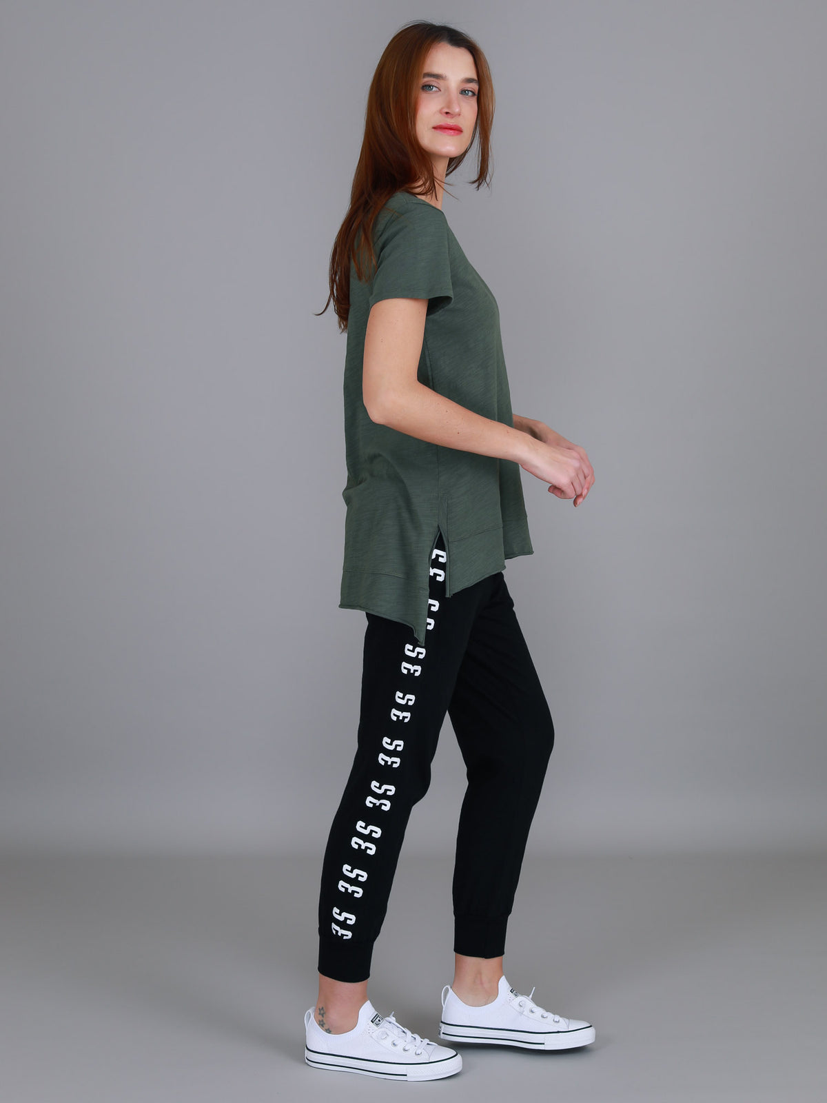 khaki crew tee women