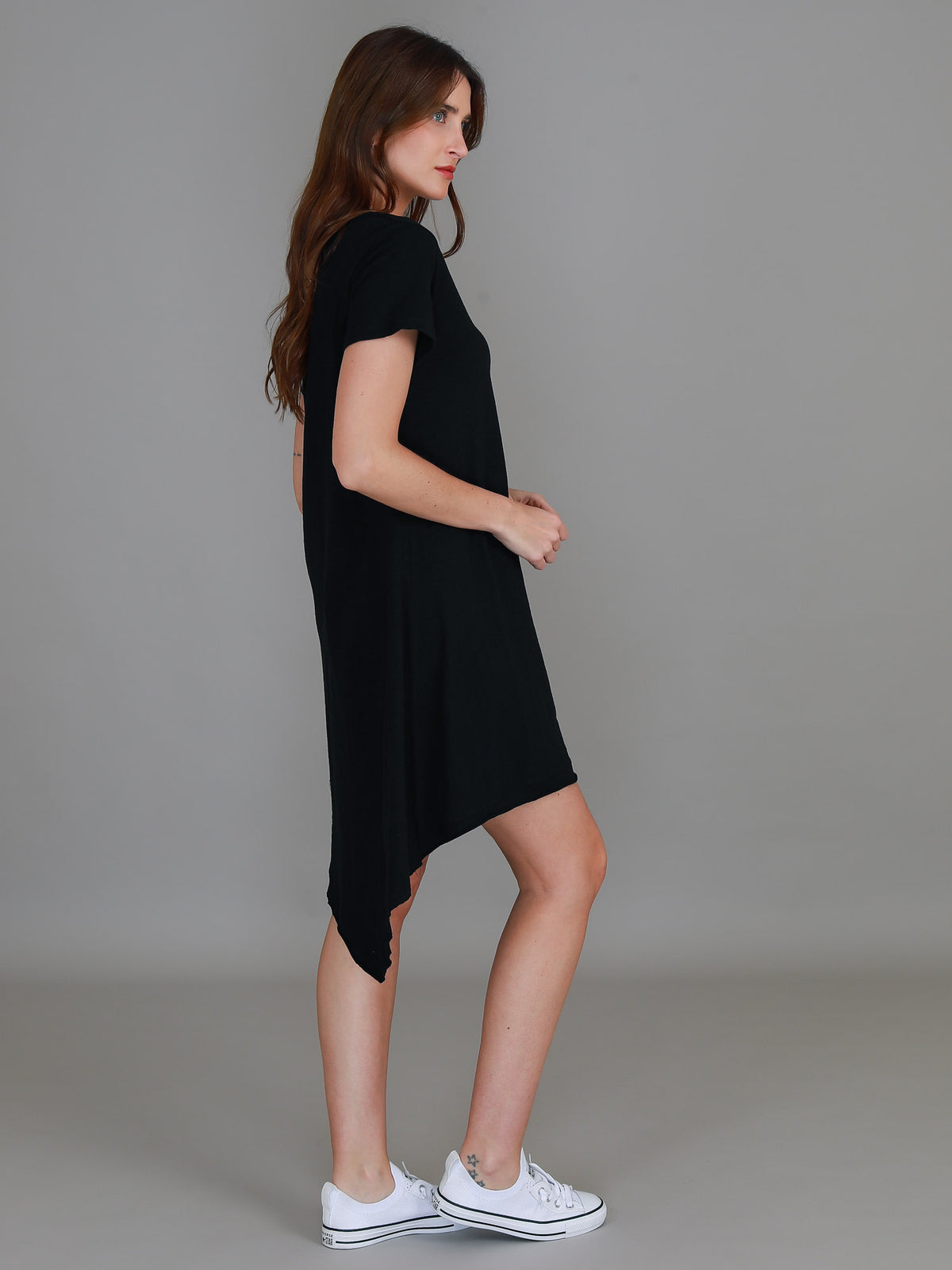 black short sleeve dress