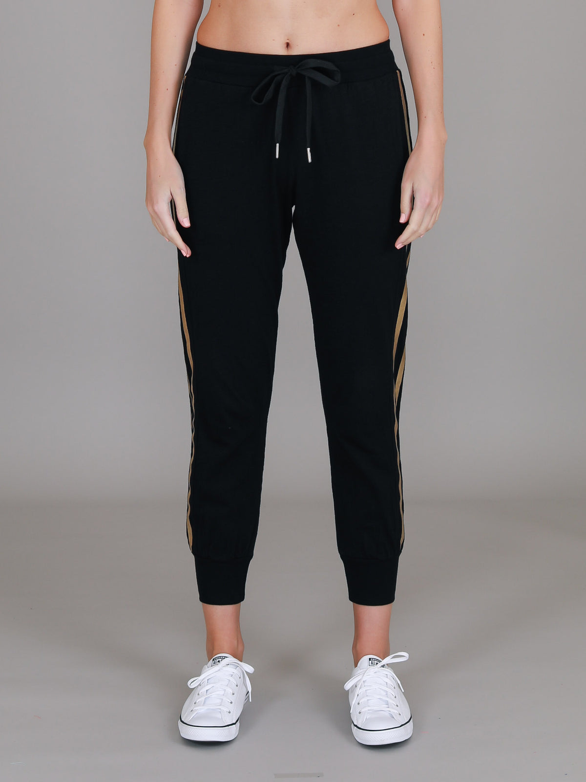 black track pants women