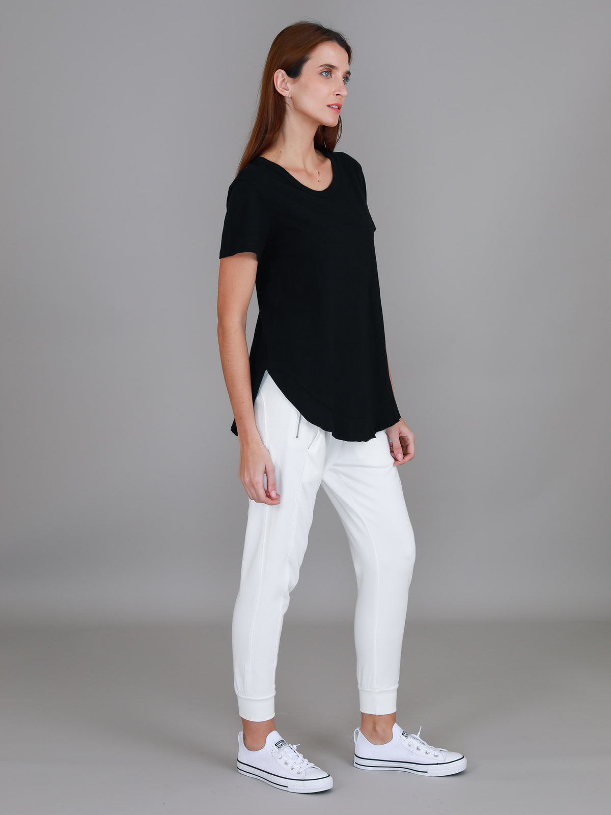 basic black t shirt women