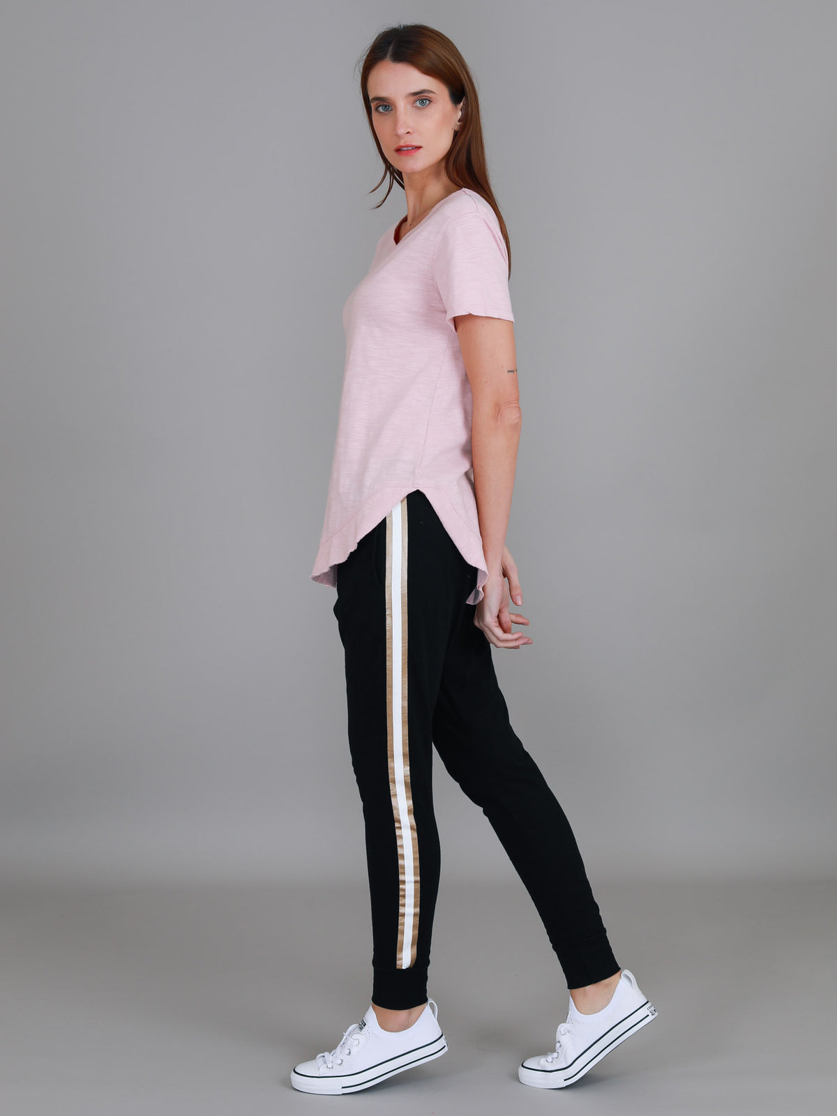 blush marle curved hem tee