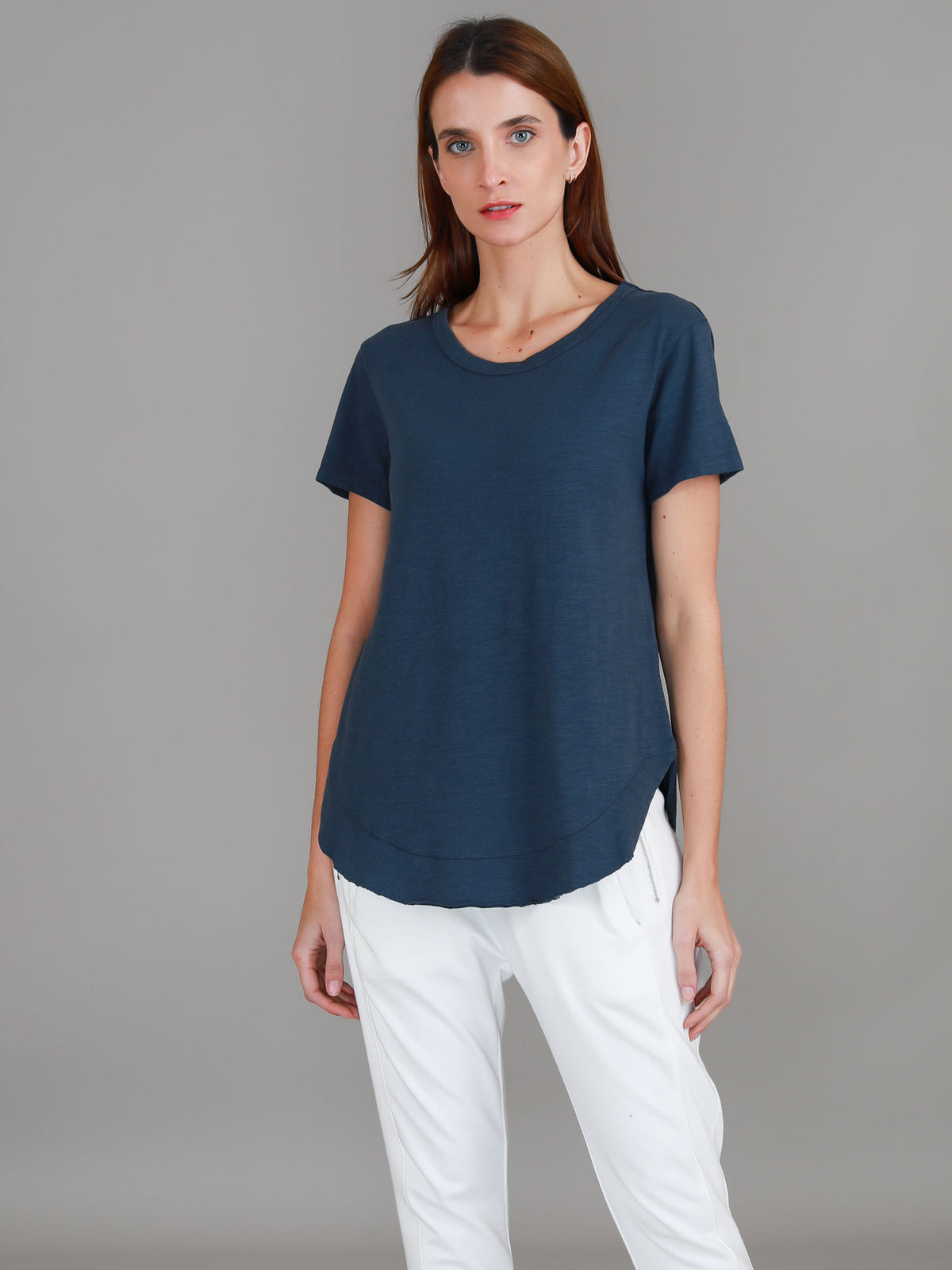 indigo curved hem tee