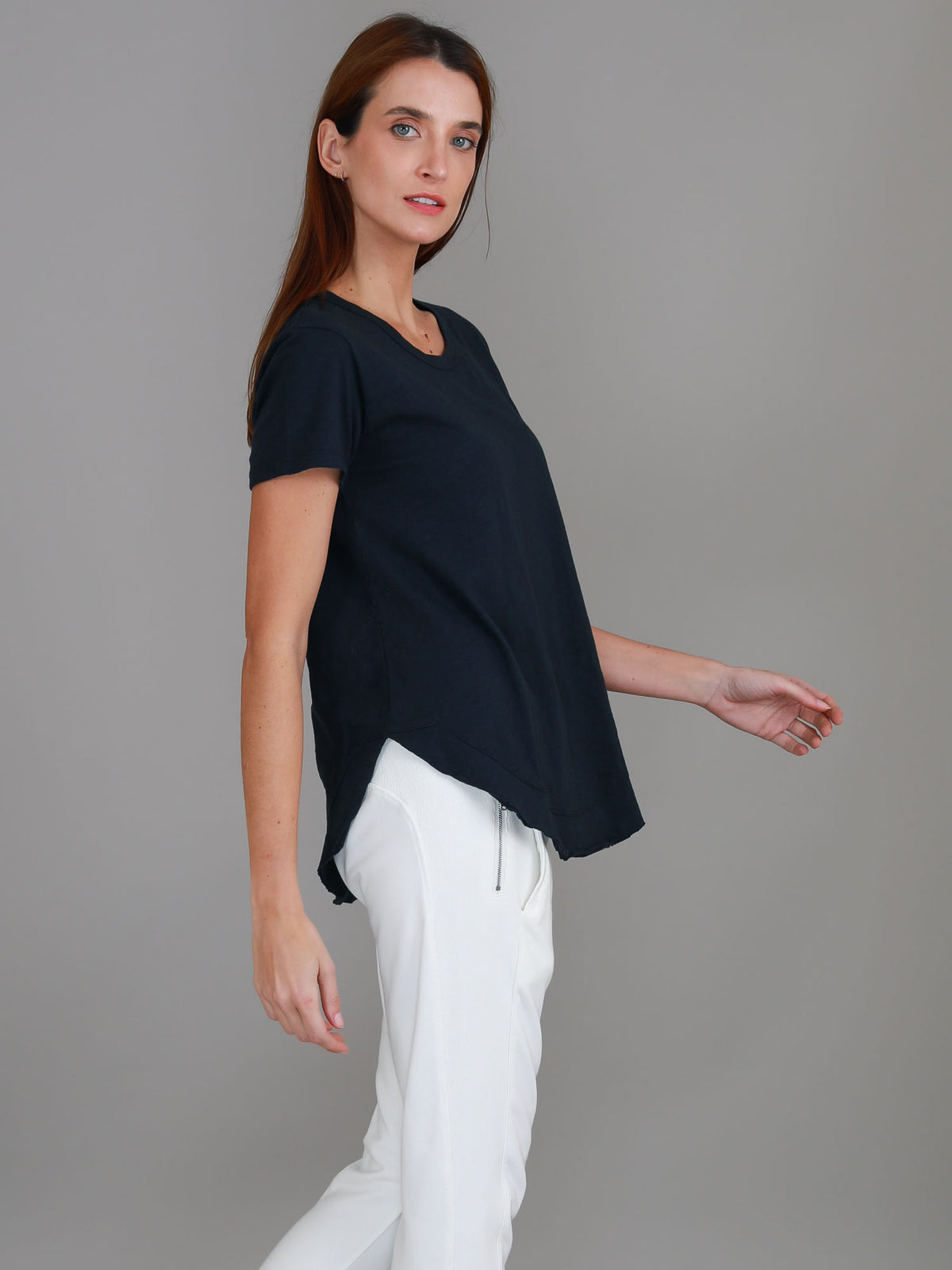 ink curved hem tee