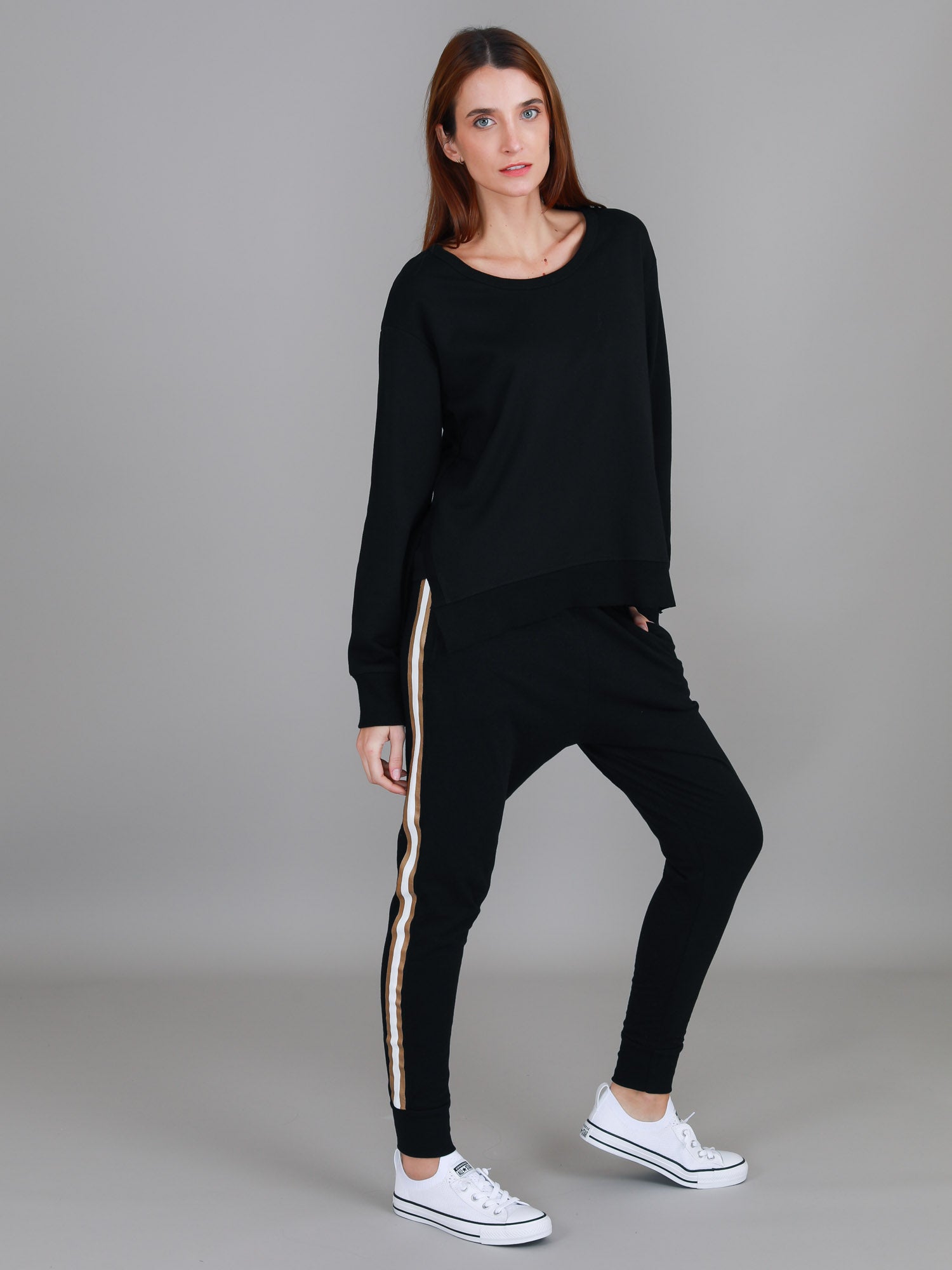 womens sweatshirts #color_black