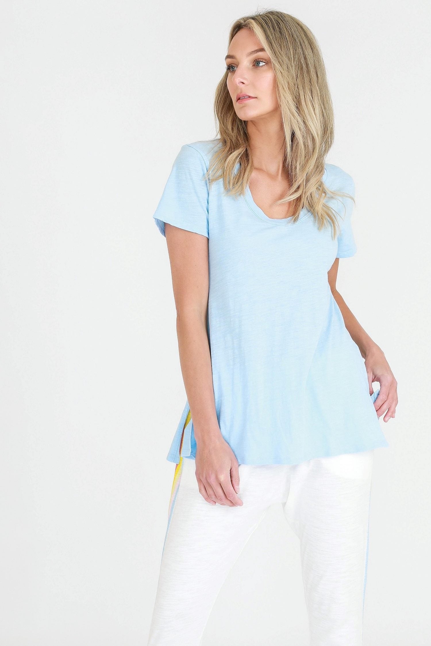 womens scoop neck t shirts #color_sky